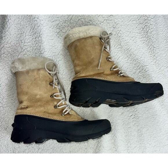 Sorel Women's SnowBird Fur Boots - size 11 - Picture 1 of 12